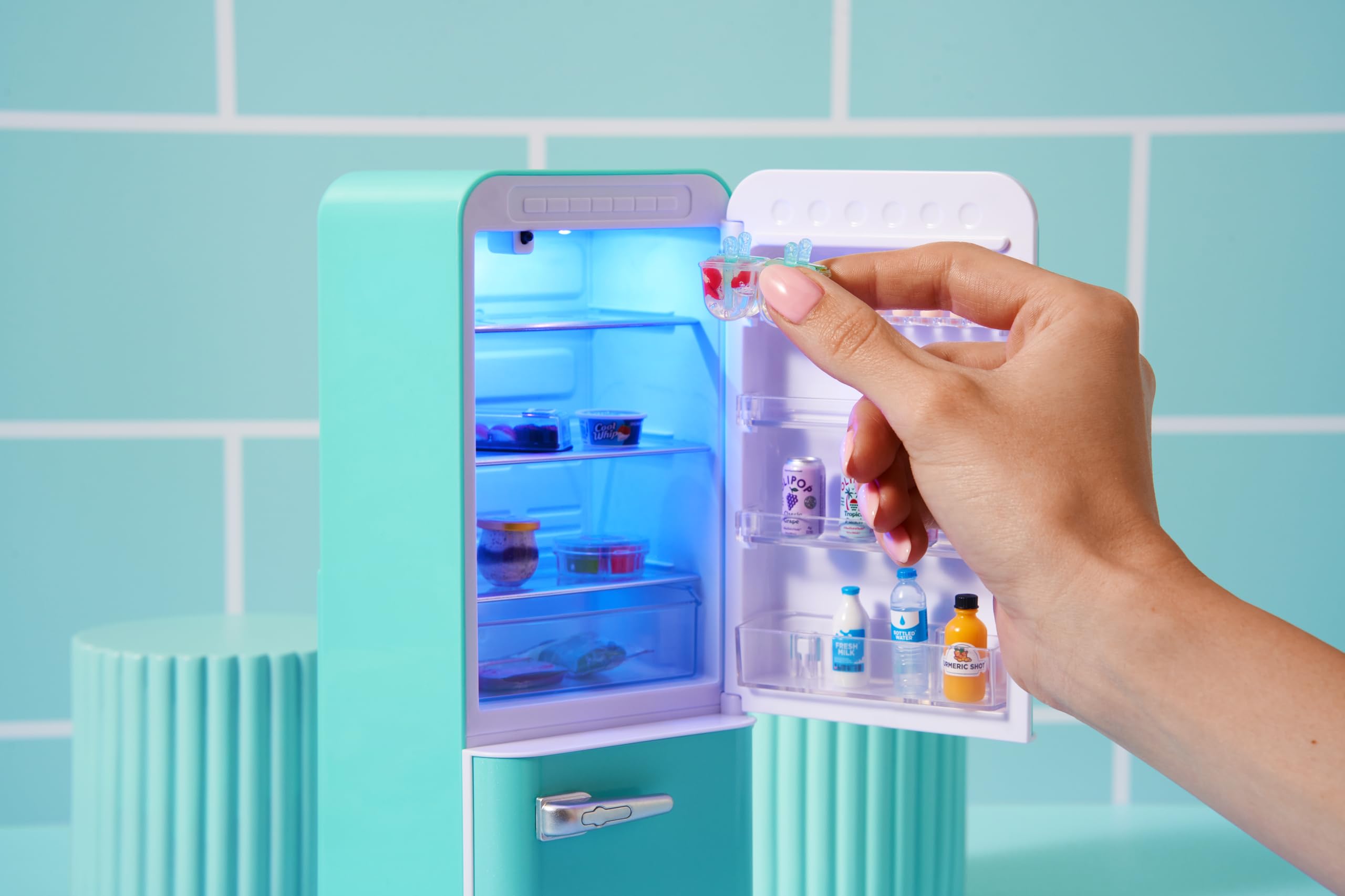 Mini Brands Fill The Fridge Playset w/UV Light by ZURU, Collectibles, DIY, Resin Play, Exclusive Recipe, NOT Edible, 8+
