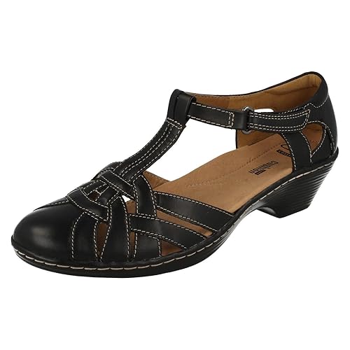 clarks summer shoes and sandals