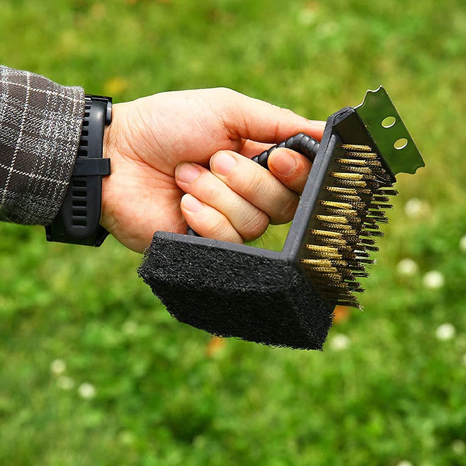 LAVNIK BBQ Grill Cleaner Brush and Scraper, Cast Iron Barbecue Grill