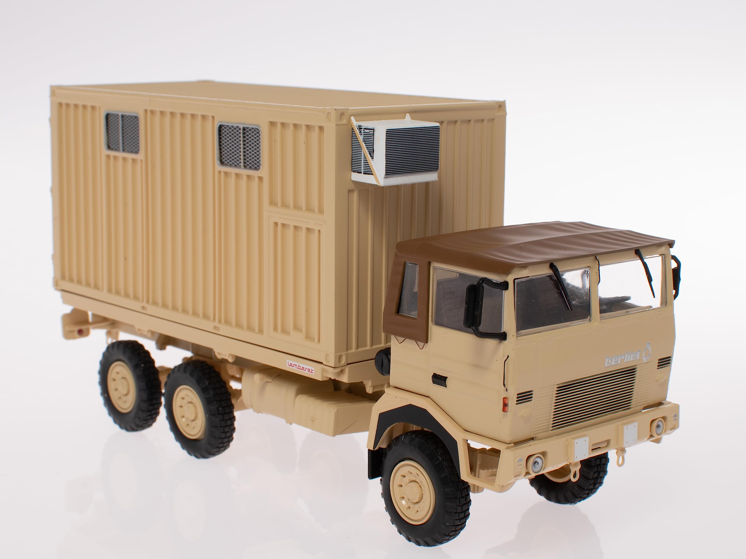 OPO 10 - Truck 1:43 compatible with Berliet GBD Lamberet 6 x 6 1973 - BER46