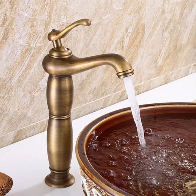 Europäischer Art-Kupferhahn-Antike-Waschbecken-heißes und kaltes Wasser