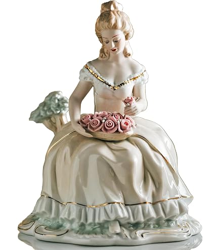 Amazon.com: Cosmos Gifts 10414 Fine Elegant Porcelain Lady Riding