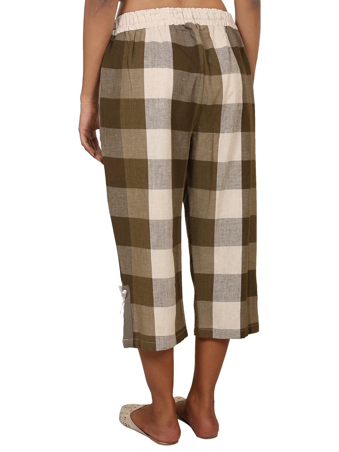 9teenagain women's cotton checkered capri (olive green)