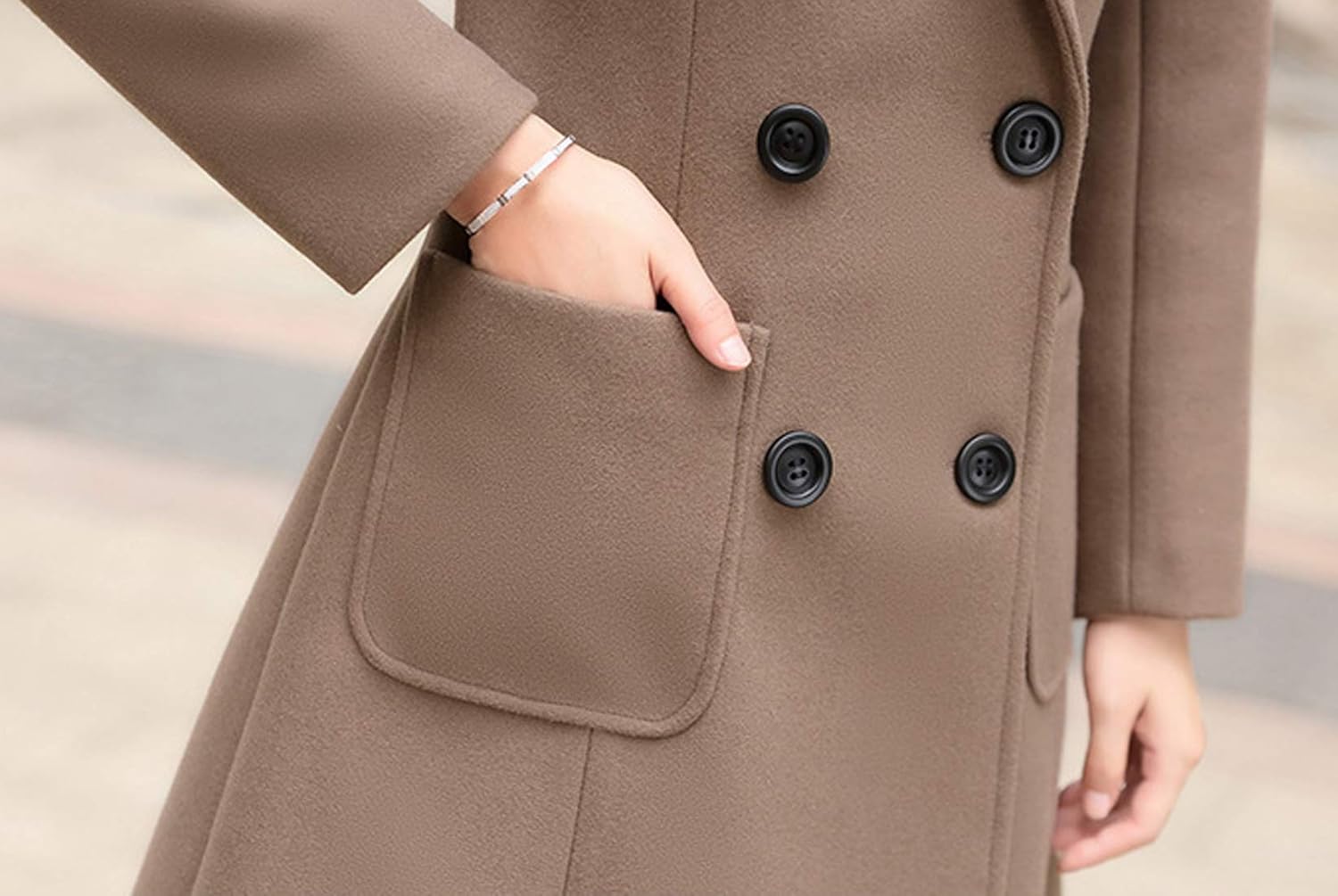 chouyatou Women Elegant Notched Collar Double Breasted Wool Blend Over Coat: Clothing