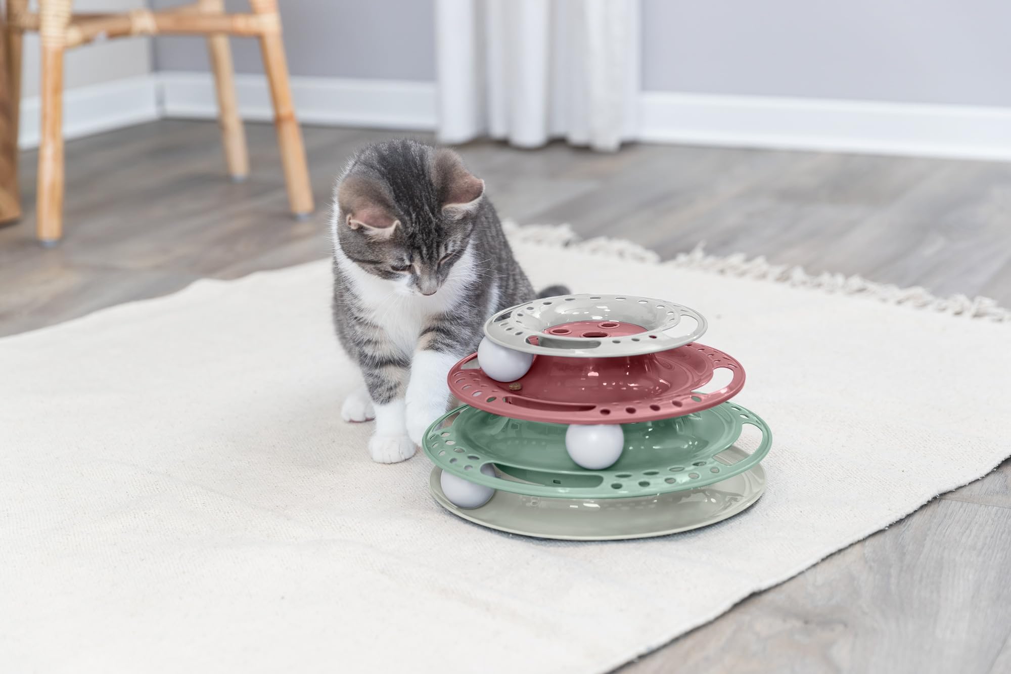 TRIXIE Catch the Balls Katzenspielzeug - drei Ebenen mit je einem Ball - regt zum Spielen an - grau/grün/rot - ø 25 × 13 cm - 41345 5