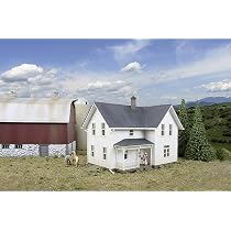 Amazon.com: Walthers Cornerstone 933-3333 HO Scale Lancaster ...
