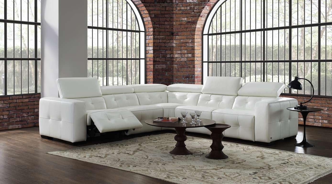 Creative Furniture Riley Sectional with Power Recliners, Off-White