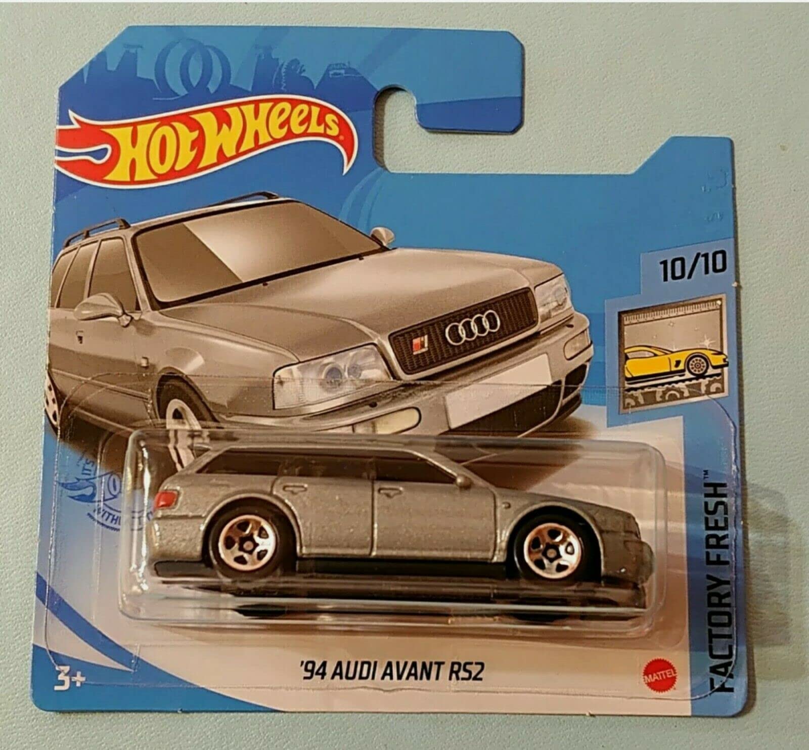 Hot Wheels 2021 '94 Audi Avant RS2 Metallic Silver 157/250 (Short Card) GTB75