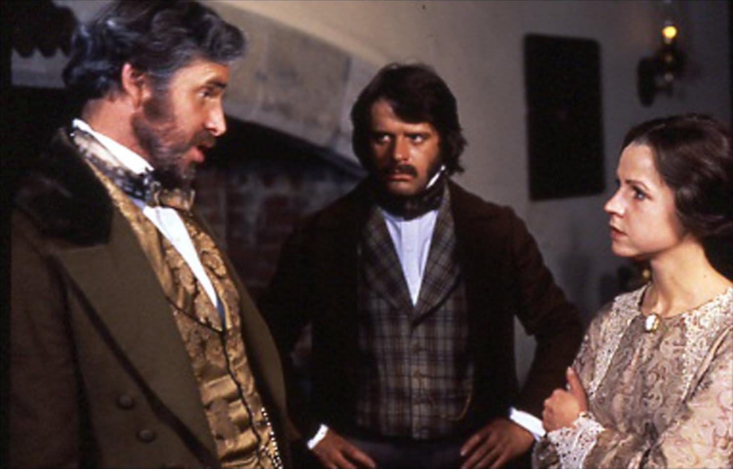 Amazon Co Jp キャスターブリッジの市長 Dvd アラン ベイツ アン スタリーブラス アンナ マッセイ ジャネット マウ ジャック ギャロウェイ デヴィッド ジルズ Dvd