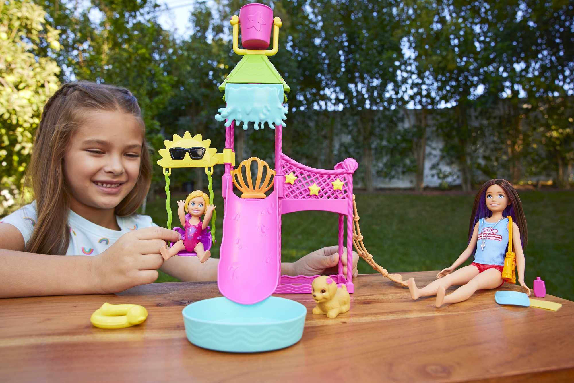Barbie HKD80 First Jobs Skipper Set, Doll, Water Park with Functional Water Slide, Puppy Sprinkler and More Than 5 Accessories, Children's Toy from 3 Years