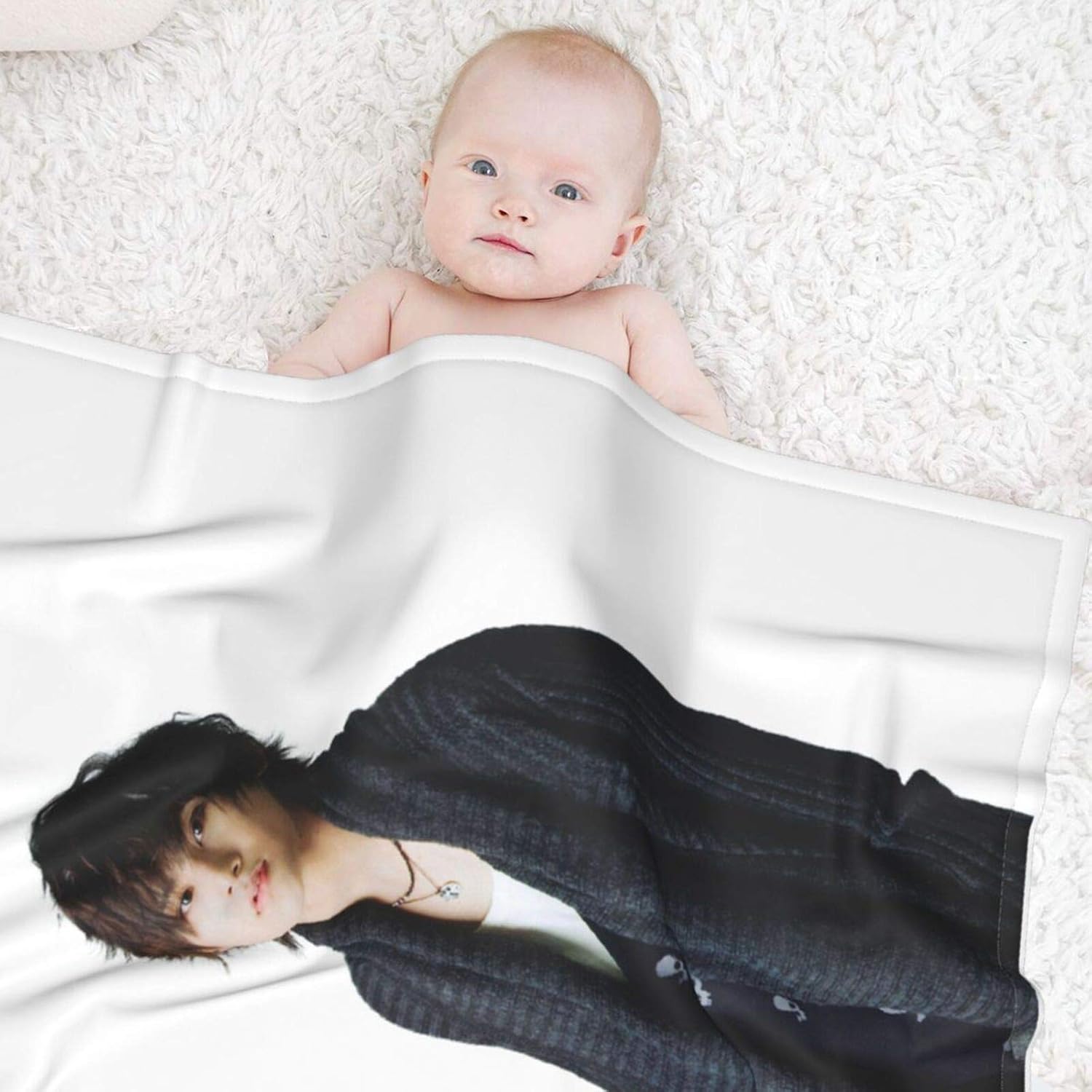 Amazon Co Jp ベビー ブランケット 山田涼介 Yamada Ryosuke 1 柔らかい 通気性 保温性 子供 新生児 出産祝い フランネル 毛布 キッズ用 ブランケット シンプル 可愛い 赤ちゃん タオルケット ホーム キッチン