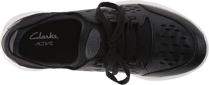 clarks baby girl walking shoes