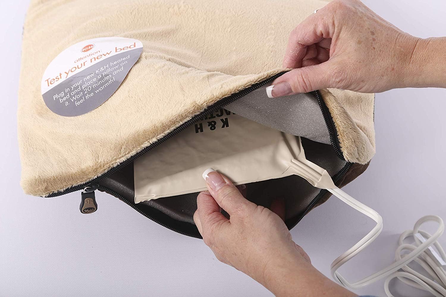 K&H Pet Products Thermo-Kitty Mat Heated Pet Bed Mocha 12.5 X 25 Inches : Pet Beds : Pet Supplies