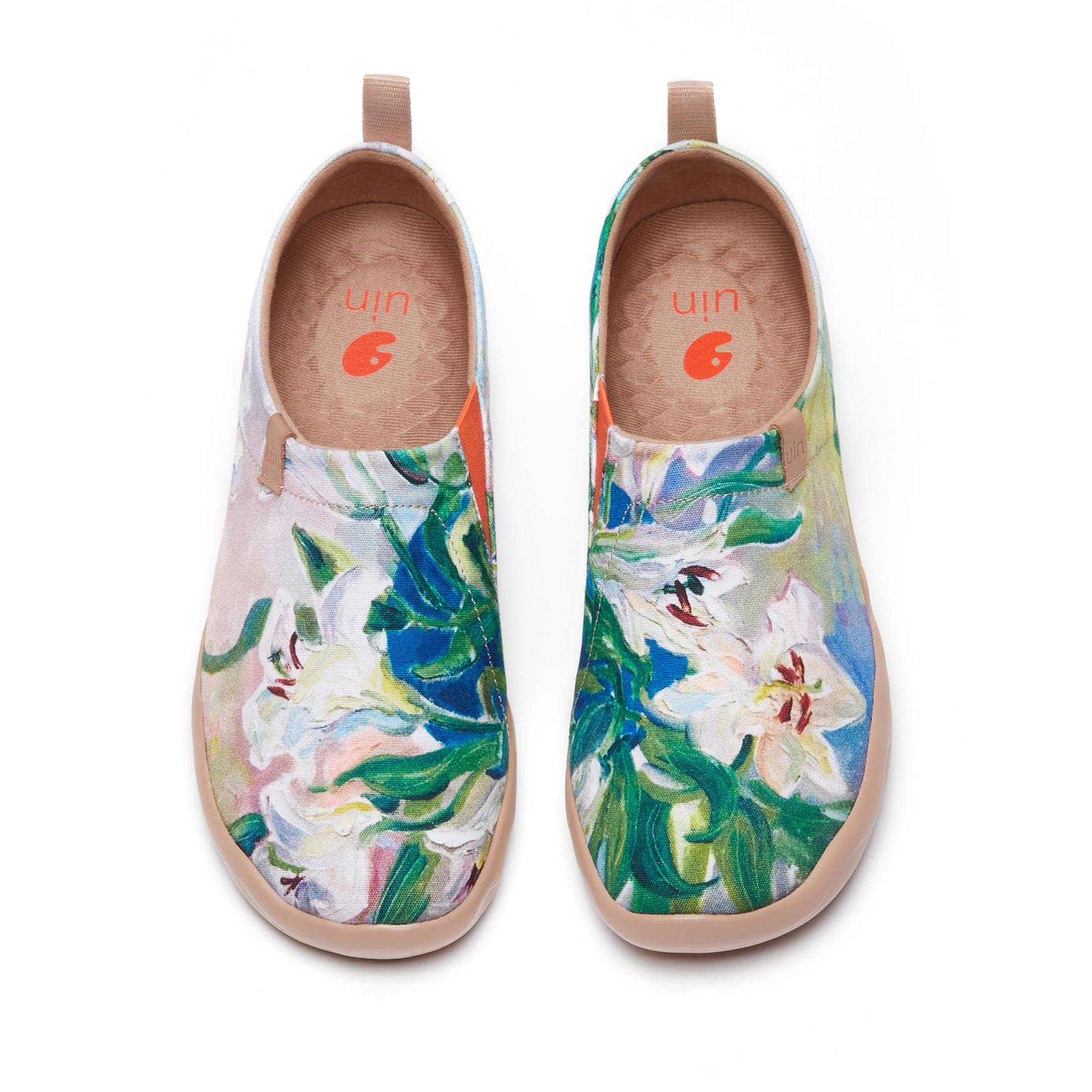 Photo 1 of UIN Women's Art Painted Travel Shoes Slip On Canvas Casual Loafers Lightweight Comfort Fashion Sneaker Yawning Lily (8.5)