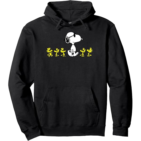 Amazon.com: Peanuts Snoopy USA Pullover Hoodie : Clothing, Shoes 