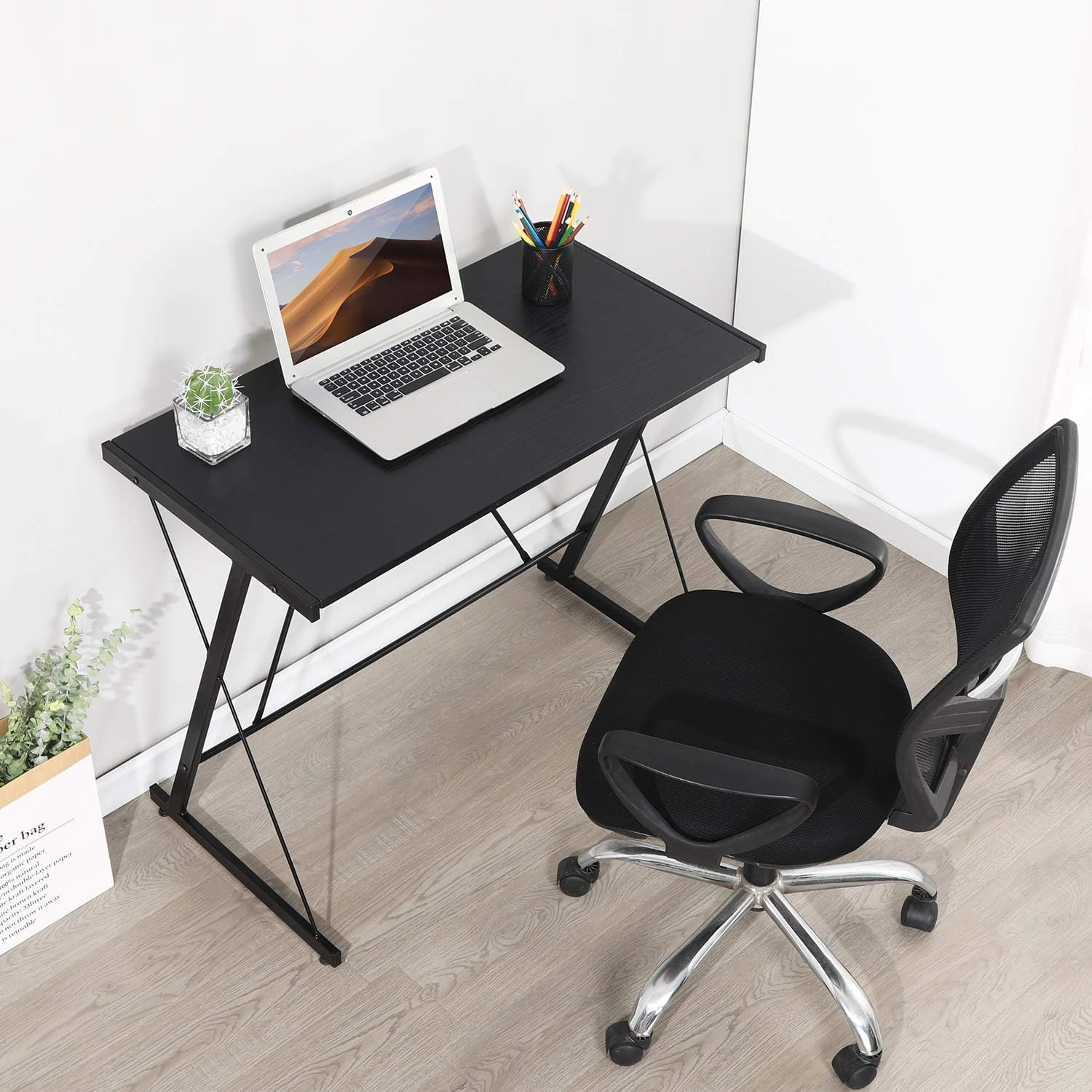 GreenForest Small Computer Desk Simple PC Laptop Study Table Writing Workstation for Home Office, Easy Assembly, Black: Kitchen & Dining