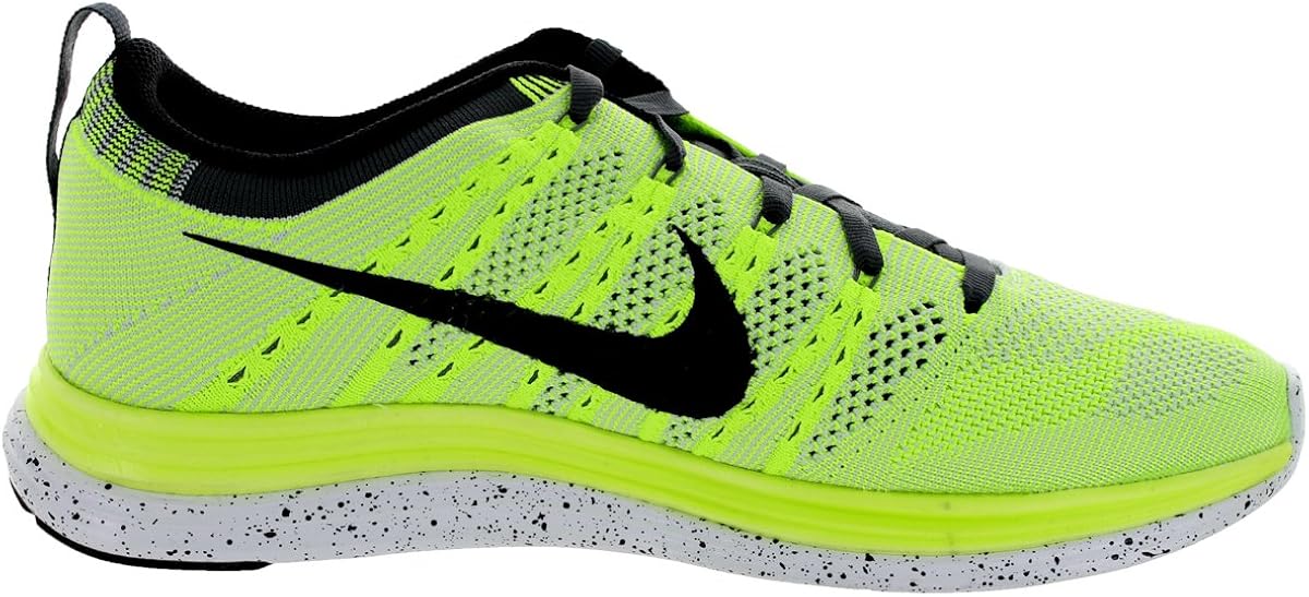 nike flyknit one women's