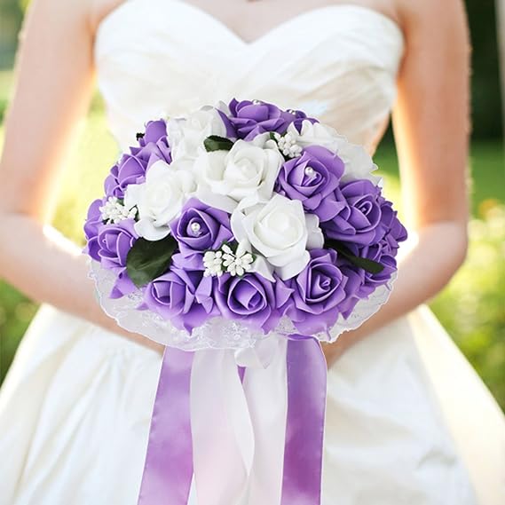 lavender bridesmaid bouquets