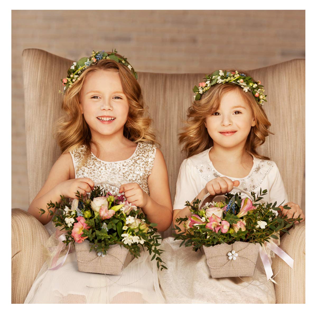 VOSAREA Rustic Burlap Wedding Flower Girl Basket Western Vintage Pearl Lace Wedding Burlap Basket for Wedding Ceremony, 1pcs