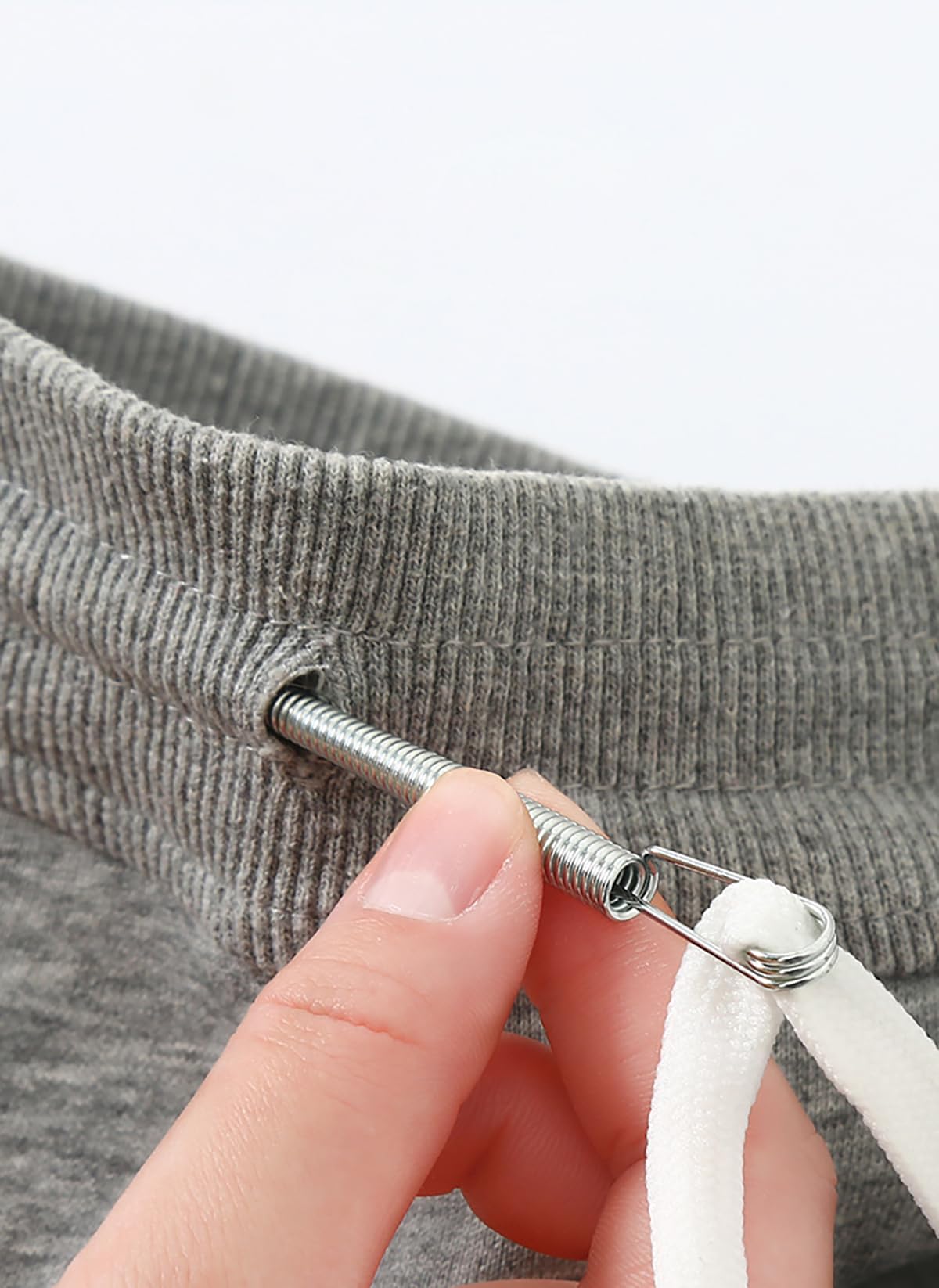 Photo 1 of 2Pcs Efficient Threader Universal Rope Threader with Spring-Loaded Eye, Ideal Home Sewing and Multi-Purpose Elastic Waistband Tool Spring Loaded Durable Accessories