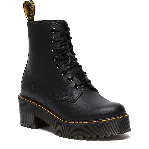 Dr.Martens AUDRICK 8 EYE BOOT ブラック 26.0 Amazon.com | Dr. Martens Women's Audrick 8-Eye Boot Combat