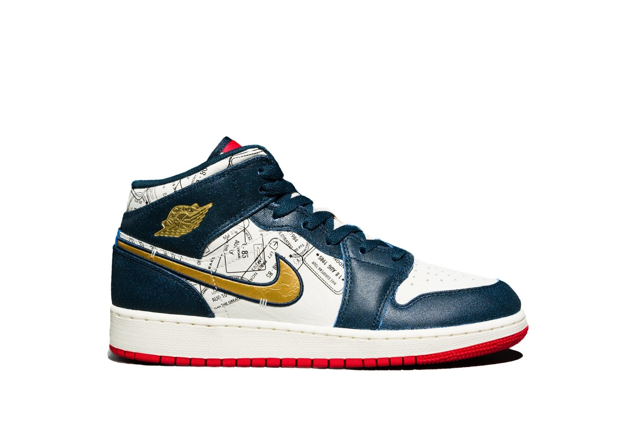 NIKE Air Jordan 1 Mid SE Big Kids' Shoes (FN1353-400, Armory Navy/Pale Ivory/Sport RED/Metallic Gold) Size 6 Image