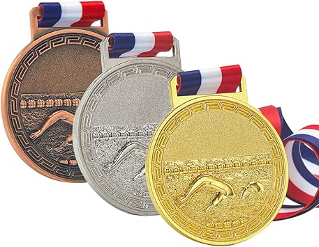 Amazon Jun Ma 水泳用メダル ゴールドシルバーブロンズメダル 水泳用 精巧な水泳賞メダルセット 水泳メダル リボン付き 大人 若者向け アンティーク仕上げ 光沢デザイン Jun Ma トロフィー メダル