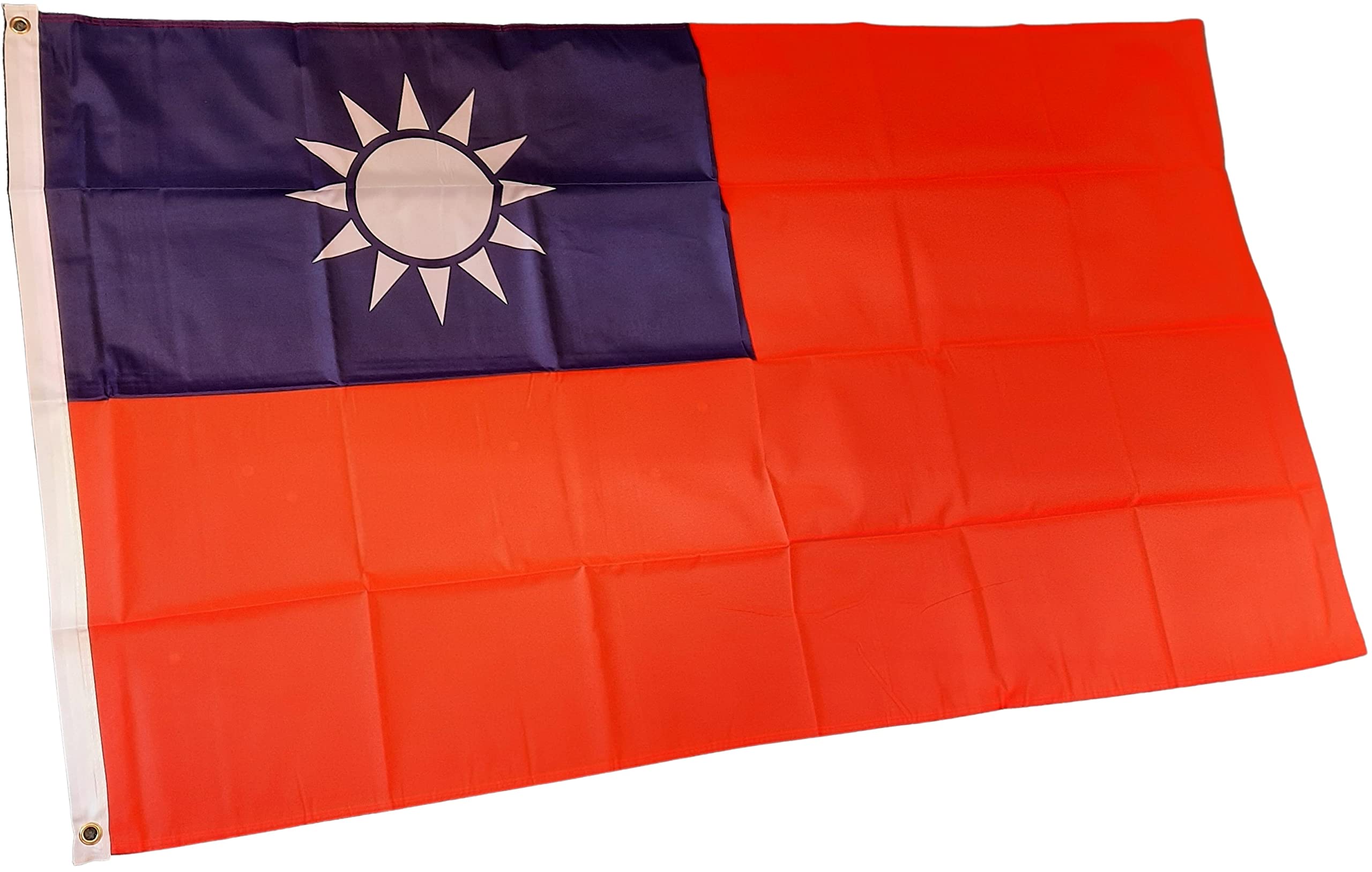 NWFlags Taiwan Flag 5ft x 3ft 75d Premium Polyester Suitable For Flagpoles | Strong Polyester 5x3 foot material large flag of Taiwan with 2 metal Eyelets