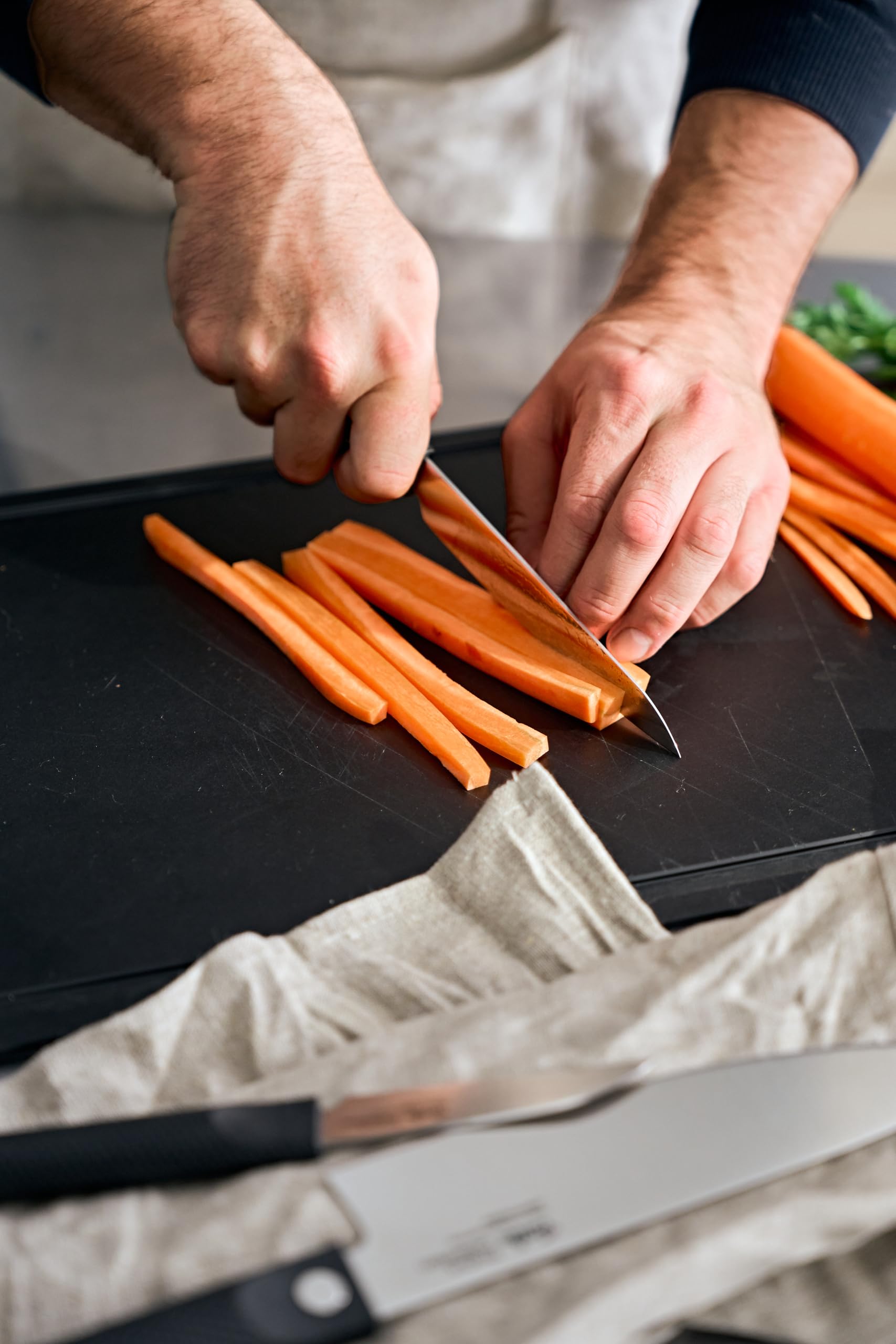 Fissler Procut/Premium-Santokumesser (17 cm) Allzweck-Küchenmesser,handgeschliffene Edelstahlklinge, Made in Germany, Kräuter-Hackmesser, ergonomisch 6
