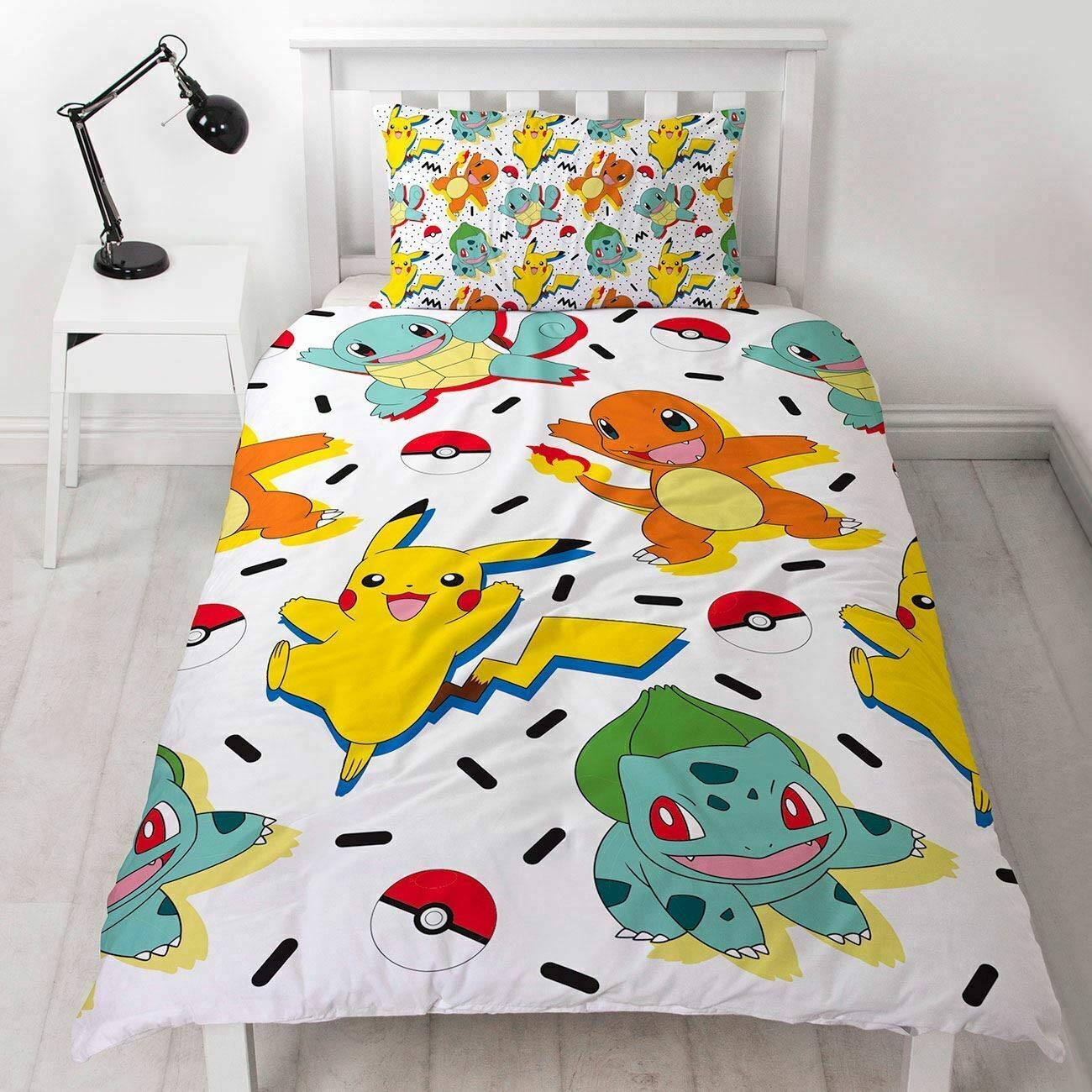 Pokemon Single Duvet Cover | Reversible Two Sided Fun Pokemon Bedding Featuring Pikachu, Squirtle & Charmander With Matching Pillow Case
