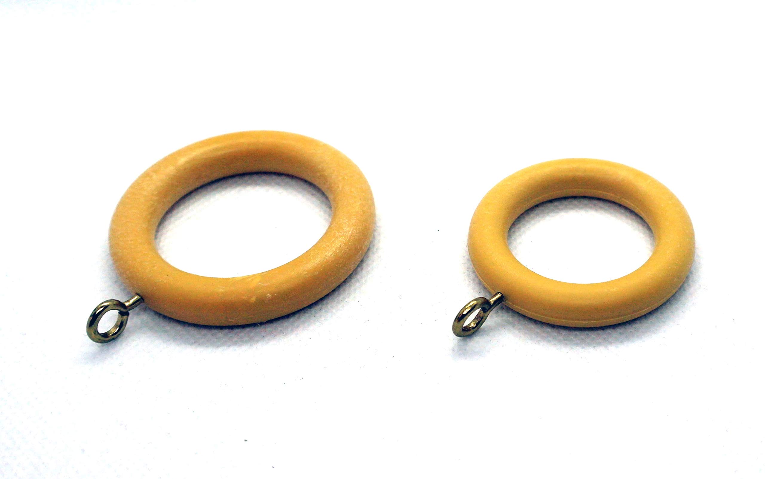 Beech Plastic Curtain Rings wood effect with Golden Eyelets and White Hooks 30mm Inner Diameter x 8mm Thick Pack of 10 (30mm inner D)