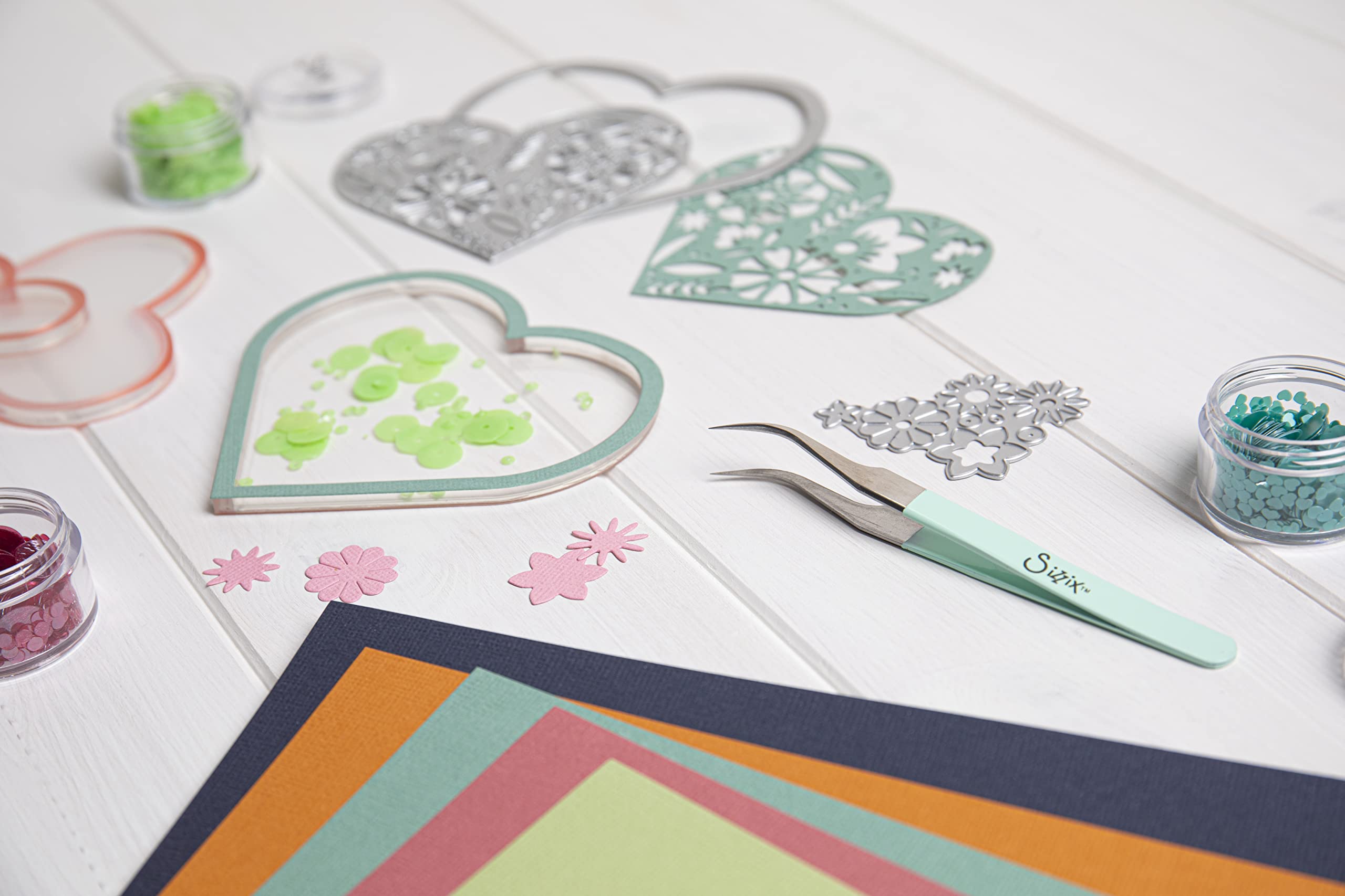 Sizzix Curved Fine Tip Tweezers for Intricate Projects, Scrapbooking, Cardmaking, One Size, Multi Color, Multicolour