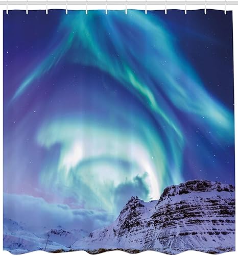 Nyngei Invernale Aurora Boreale Kirkjufell Islanda Fenomeno Naturale Ambiente Nordico In Stoffa Arredocon Ganci Verde Mare Amazon It Casa E Cucina