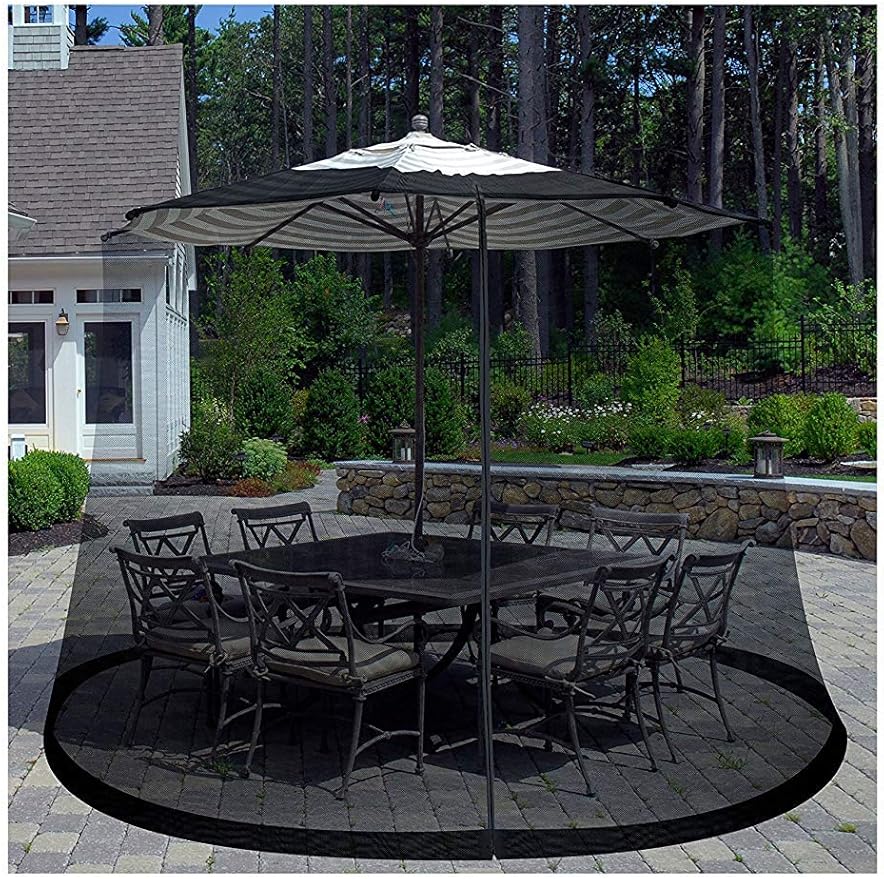 Amazon Com Patio Umbrella Cover Mosquito Netting Screen For Patio Table Umbrella Garden Deck Furniture Zippered Mesh Enclosure Cover By Pure Garden Garden Outdoor