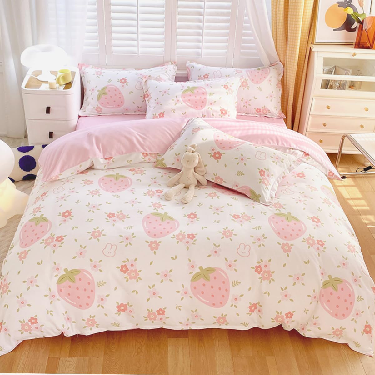 Photo 1 of MILANKET 3pcs Cute Strawberry Duvet Cover Queen Size for Kids Girls Bedding Set Christmas Rabbit Pink Bedroom Decor Microfiber 1 Duvet Cover 2 Pillow Shams