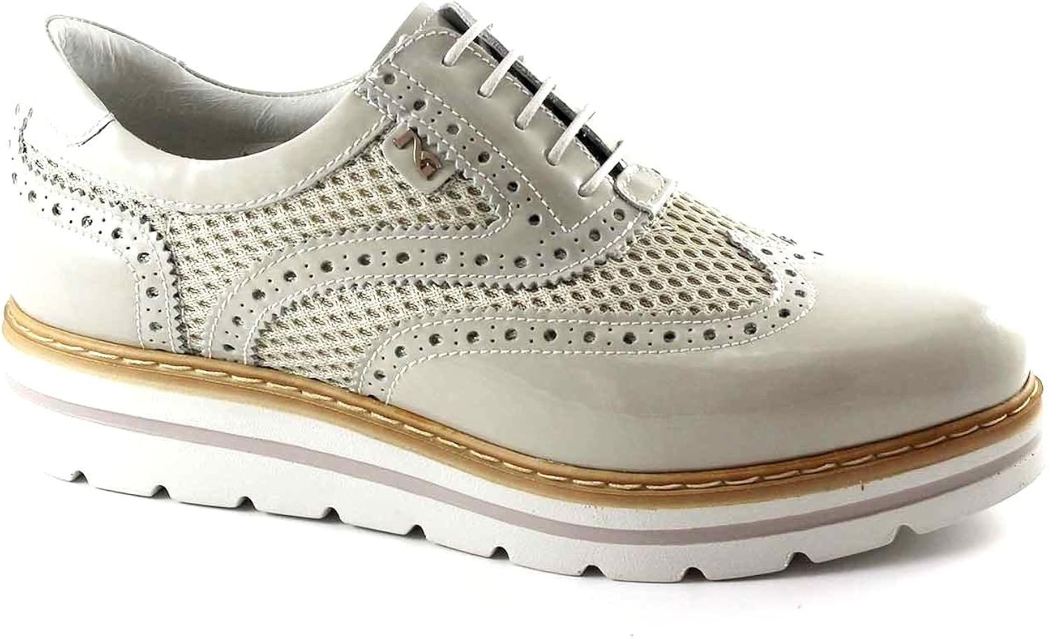 cream brogues