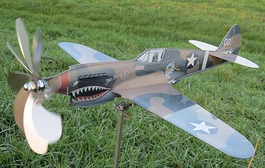 P-40 Kittyhawk Flugzeug als Windrad aus Edelstahl/ Metall Propeller dreht - Gartendeko