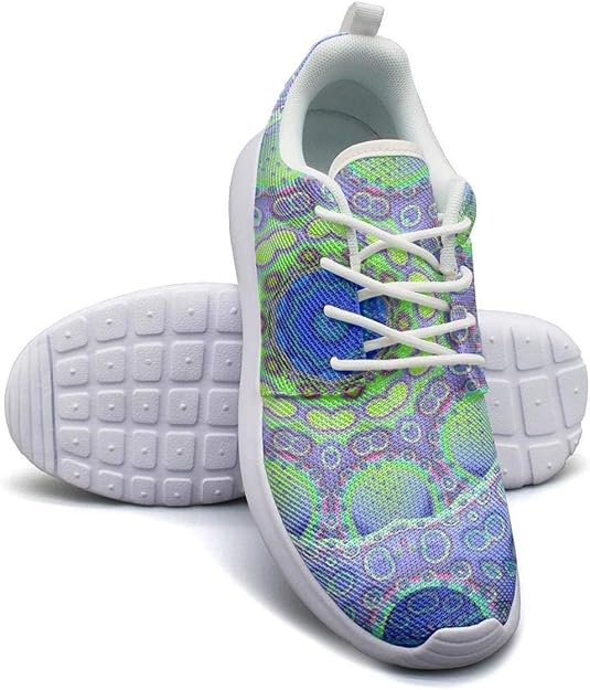 Oriental Motif Vintage Goldfish Pattern Black