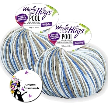 WOOLLY HUGS POOL 84– Geschenke-Set: 2 Knäuel a 100g, 60% Organic Cotton,40% Cotton + DIY Geschenk Button