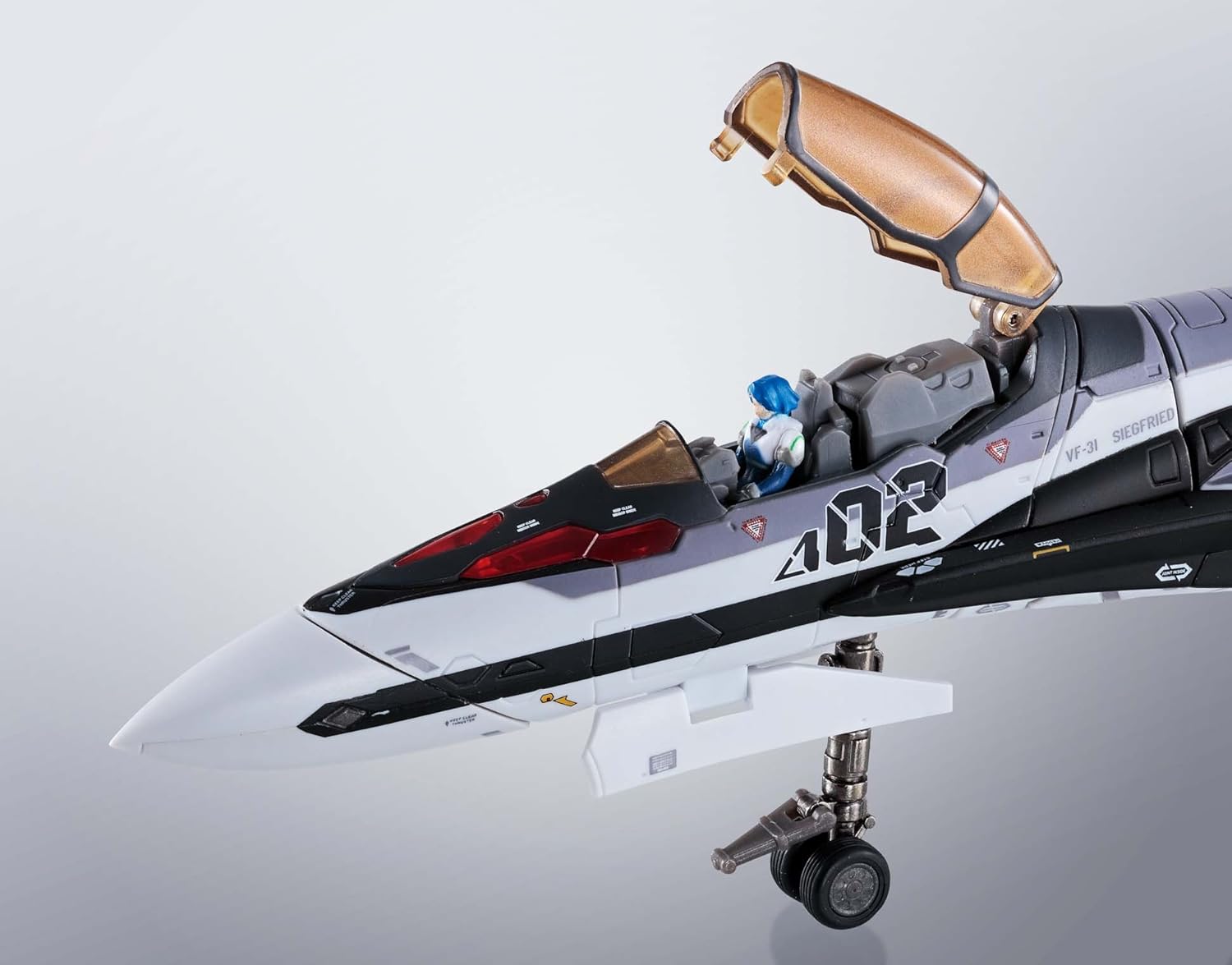 Amazon Com Dx Super Alloy Macross Delta Theater Version Vf 31f Siegfried Messer Erefelt Hayate Inmelman Boarding Machine Approximately 260 Mm Die Cast Abs Pvc Painted Movable Figure Toys Games