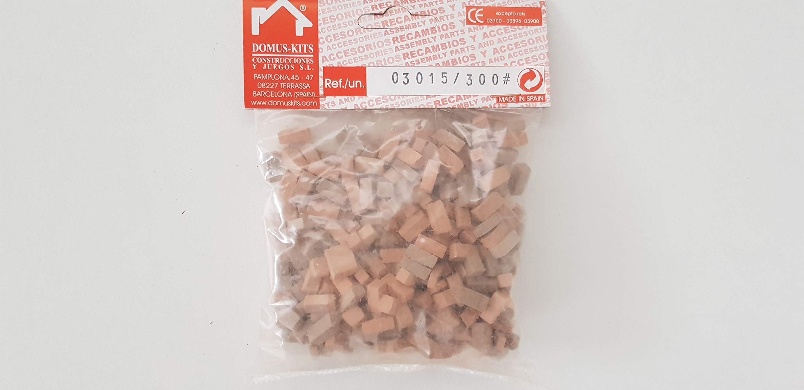 DOMUS KIT Art Craft Kit Ref. 03015, 300 Mixed Irregular Bricks in Sizes 4 to 12 mm