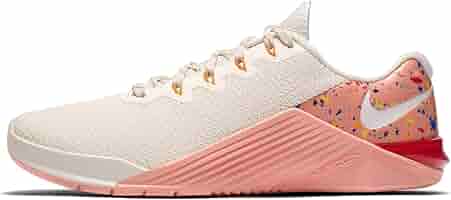 WMNS Metcon 5 Amp Track Shoe 