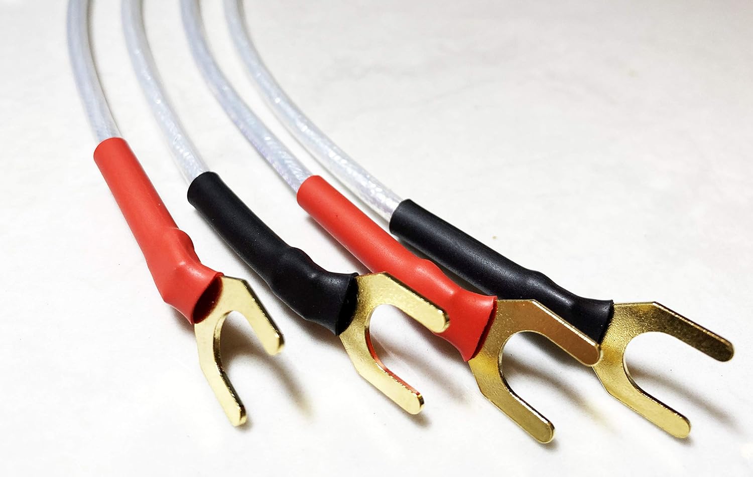 QED XT25 Bi-Wire Links 20CM Set Of 4 Terminated 4 x Gold Plated 4mm Banana Plugs To 4 x Gold Plated Wide Spade - Image 3