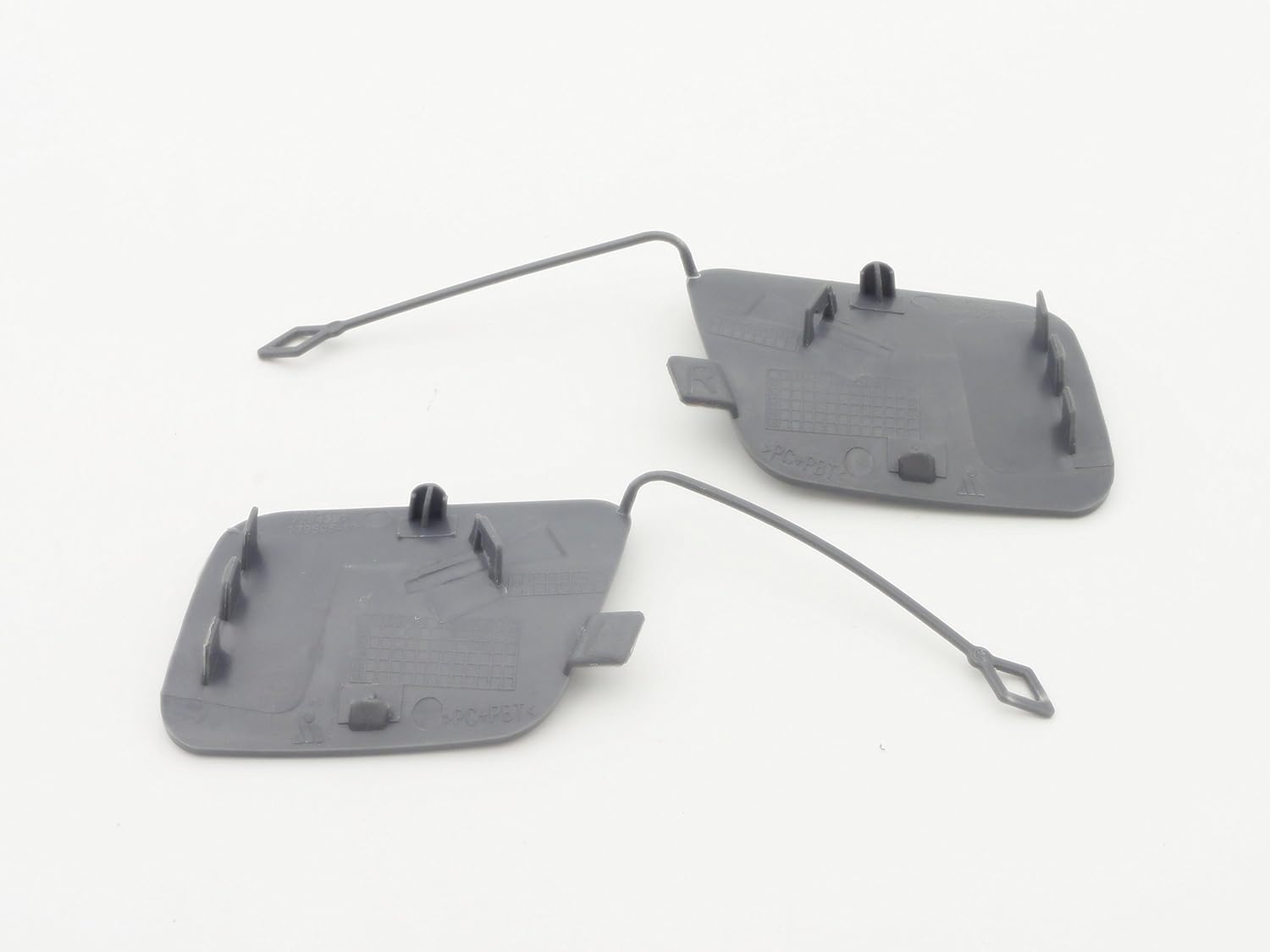 Bumper Covers 1 Pair 51127378573/74 LH+RH Rear Bumper Towing Tow Hook