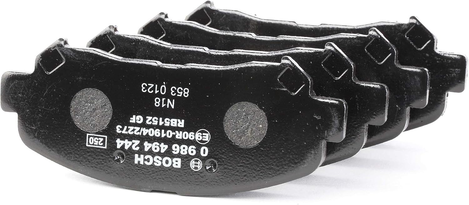 Bosch BP1116 - Brake Pads Car Front Axle - Bosch Quality - Reduced Noise and Dust - ECE-R90 Certified - Copper-Free - 1 Set of 4 Pads