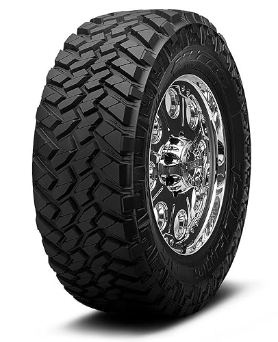 Neumático radial Nitto Trail Grappler M / T para todas las estaciones
