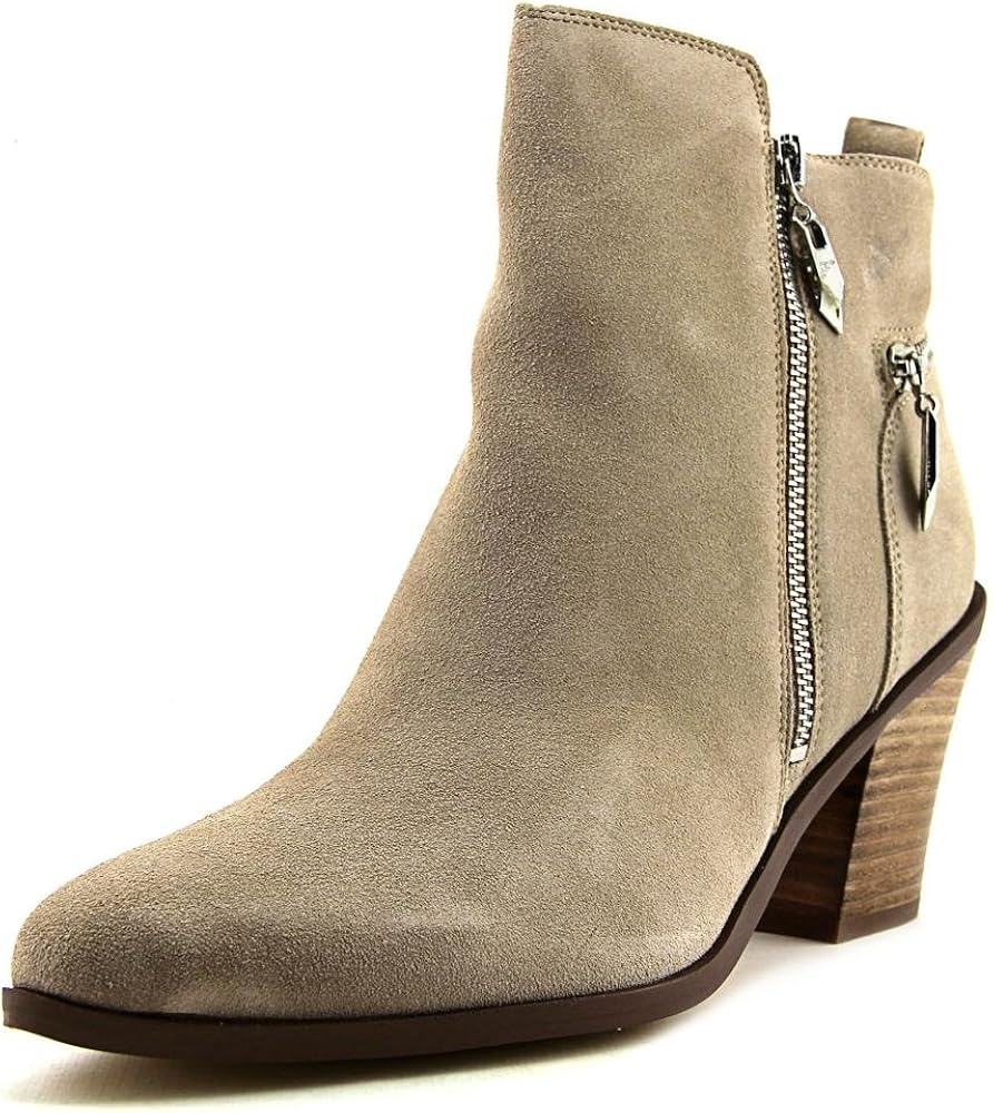 fergie bianca ankle boot