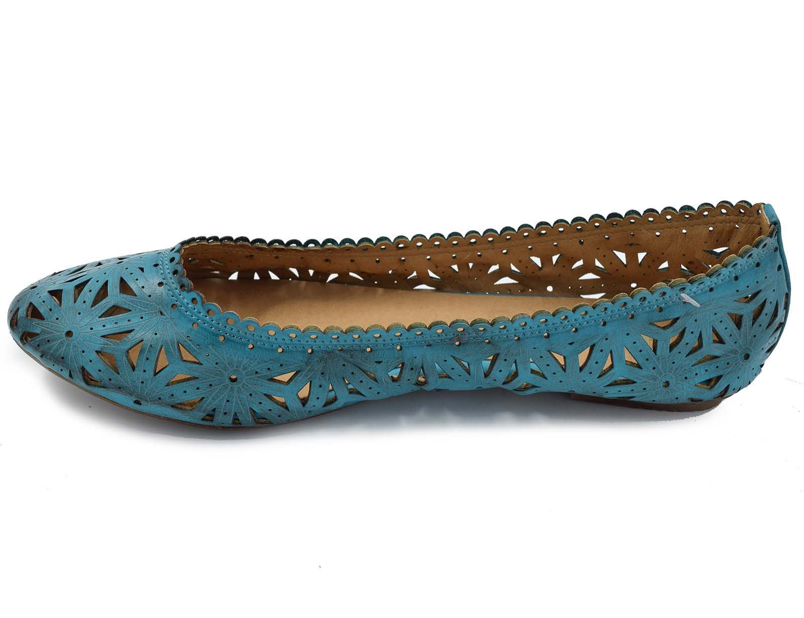 Greatonu Womens Flower Cut Out Flat Ballerina Shoes - Image 4