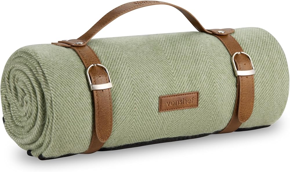 VonShef Picnic Blanket Green Herringbone 180x147cm Waterproof Backing