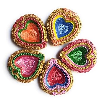 Diya : Terracotta Heart Shaped Clay Diya, mitti ka Diya, Diyas for Diwali, Handmade Oil lamp Hand Painted Deepak (5 Pieces Set) for Diwali & Navratri Puja